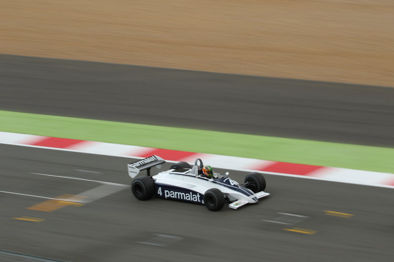Illustration for article titled Ogle At The Best Cars Racing At The Silverstone Classic